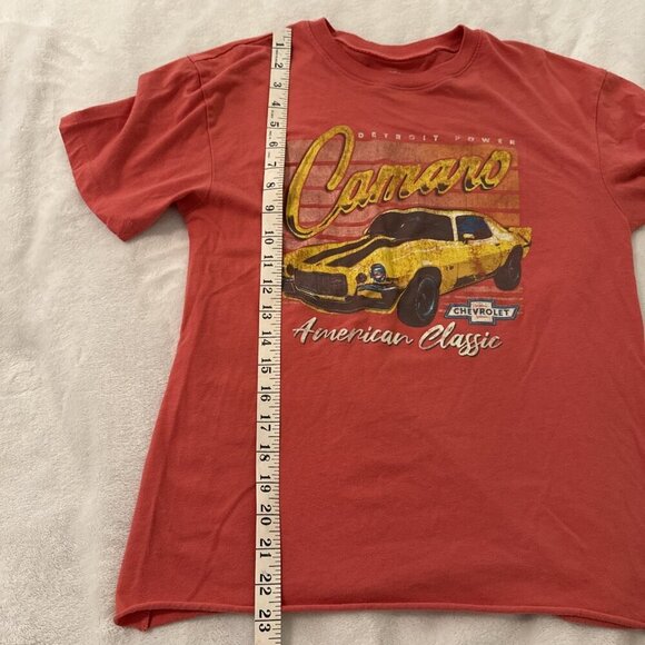 GM Officially Licensed Women’s Sm Cropped T-Shirt Chevrolet Camaro Bumblebee Car - Picture 9 of 9